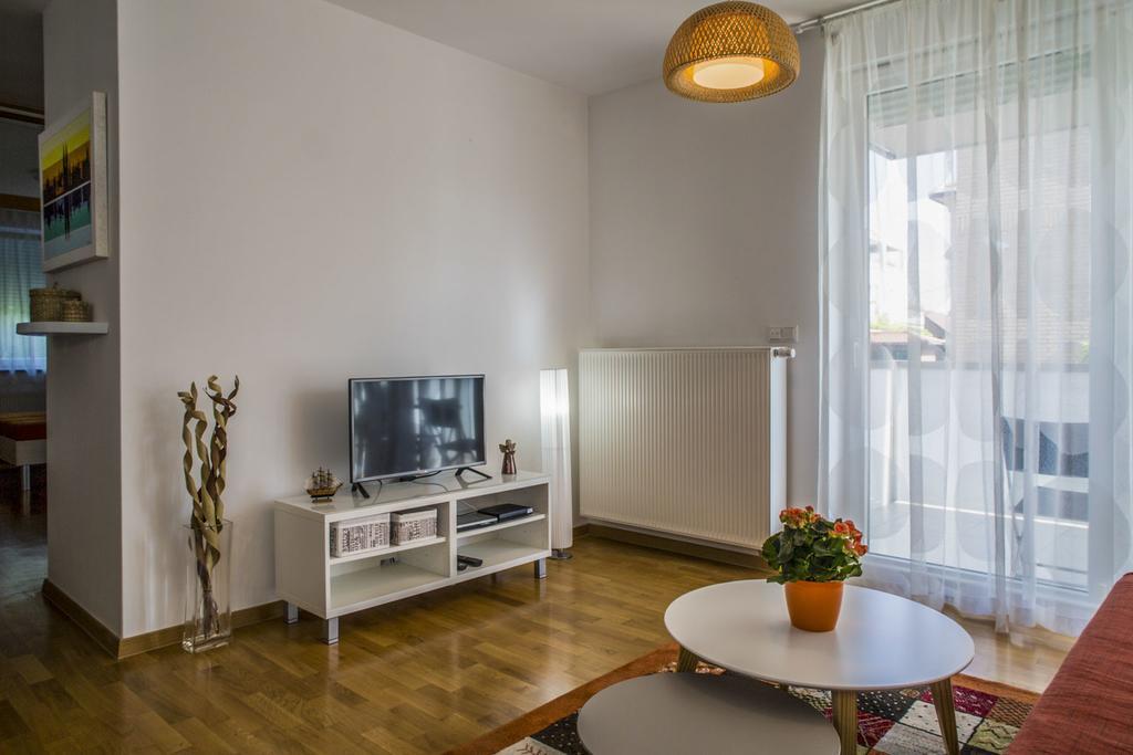 Lakeside Jarun Apartment زغرب الغرفة الصورة